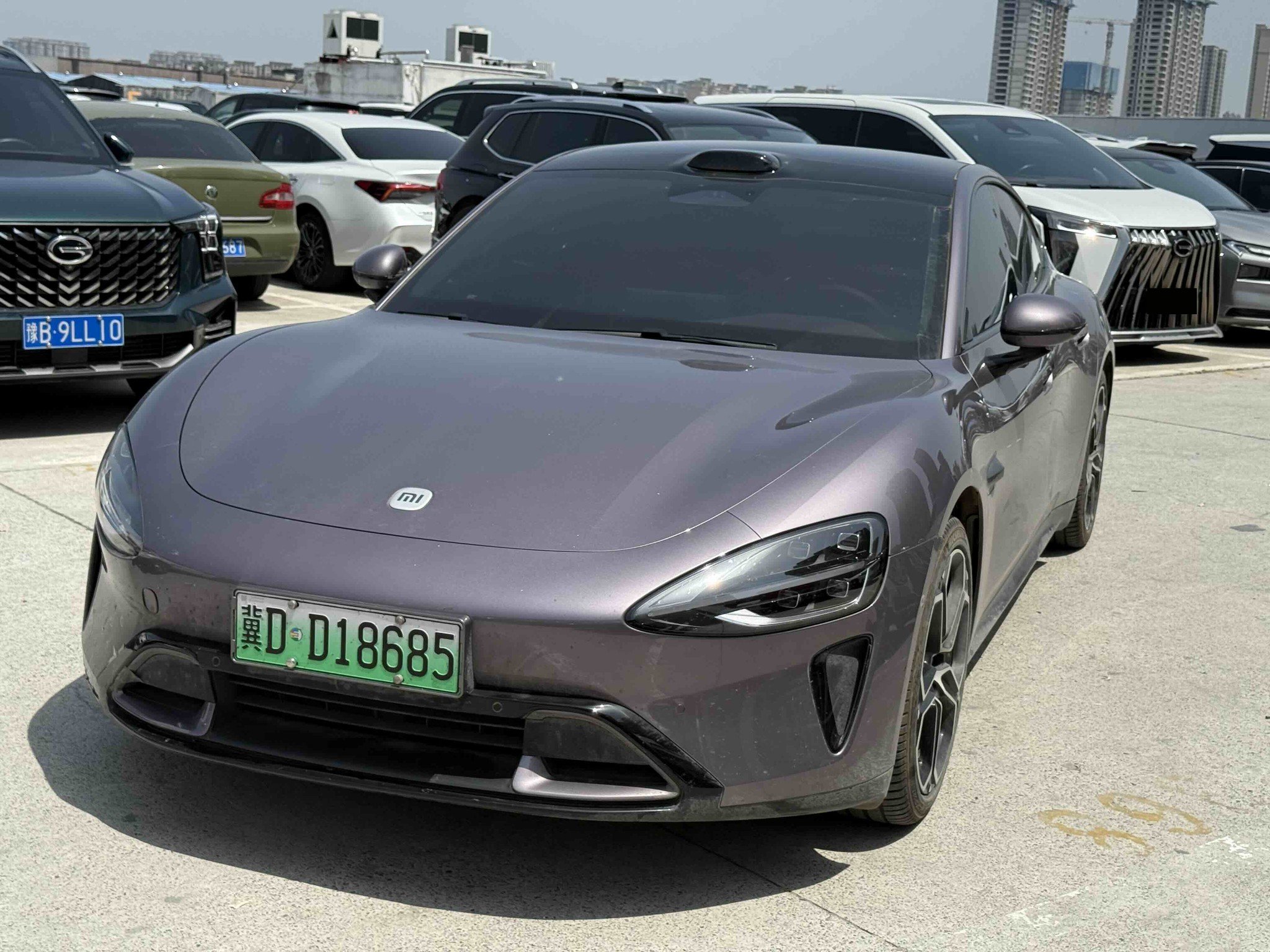 MI SU7 2025 MI SU7 2025 car image