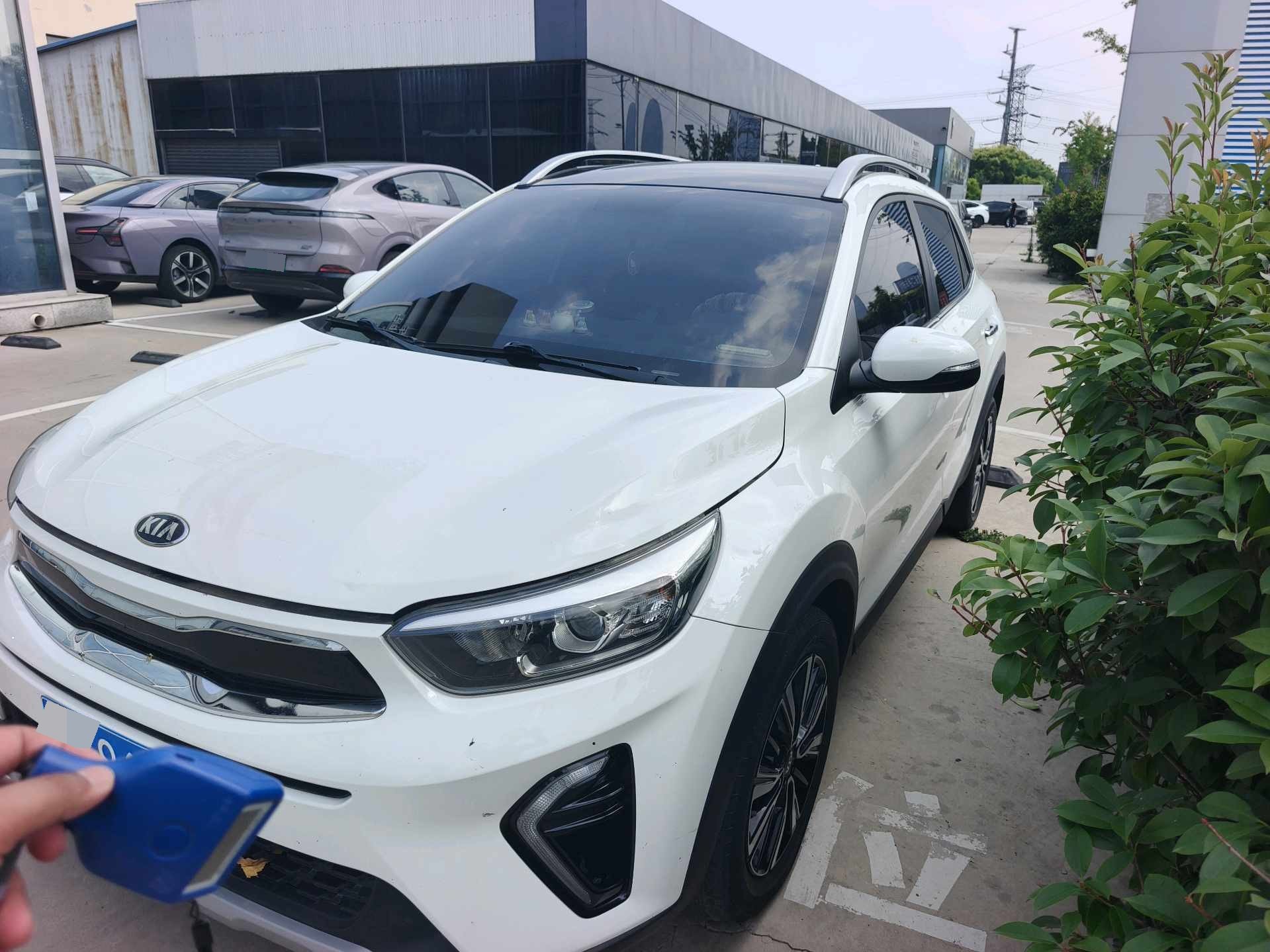 Kia KX1 2019 Kia KX1 2019 car image