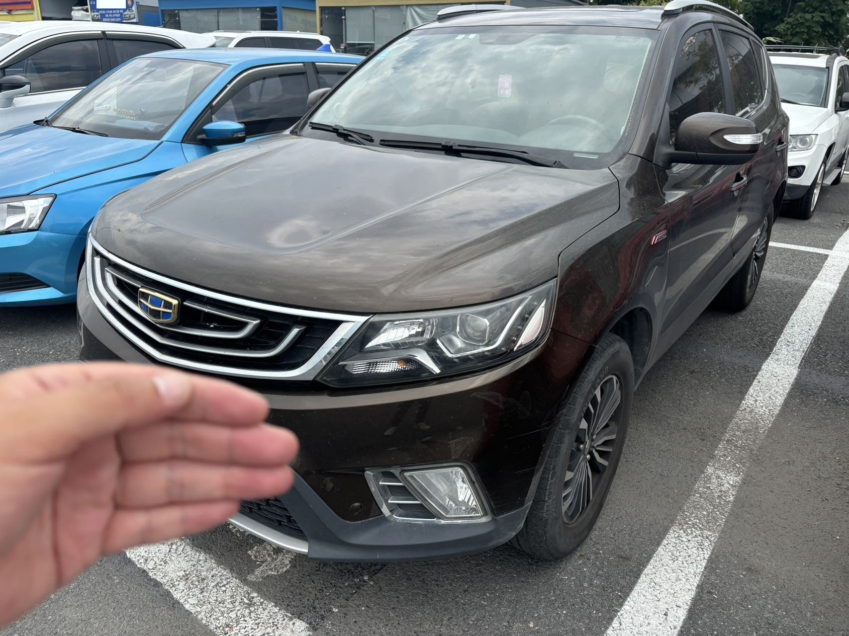 GEELY Vision X6 2017 car image 