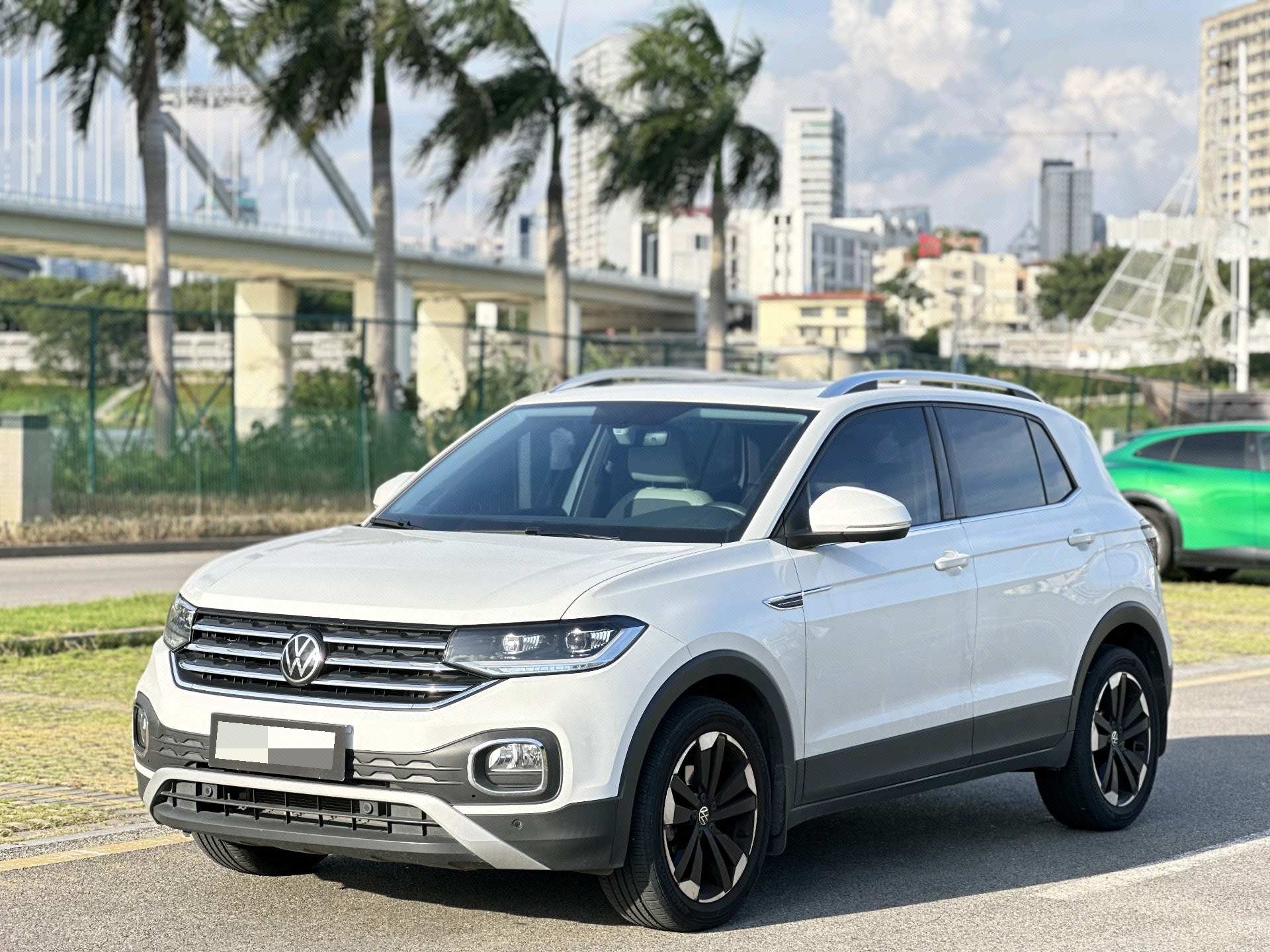2019 2019 car image