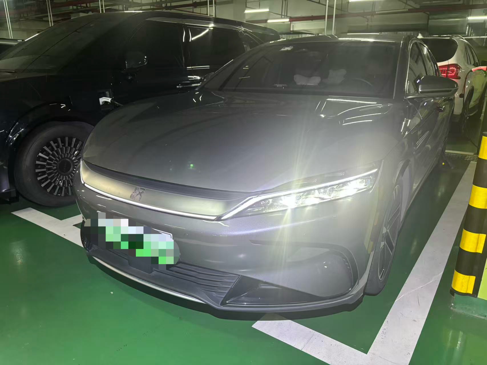 BYD Han 2023 BYD Han 2023 car image