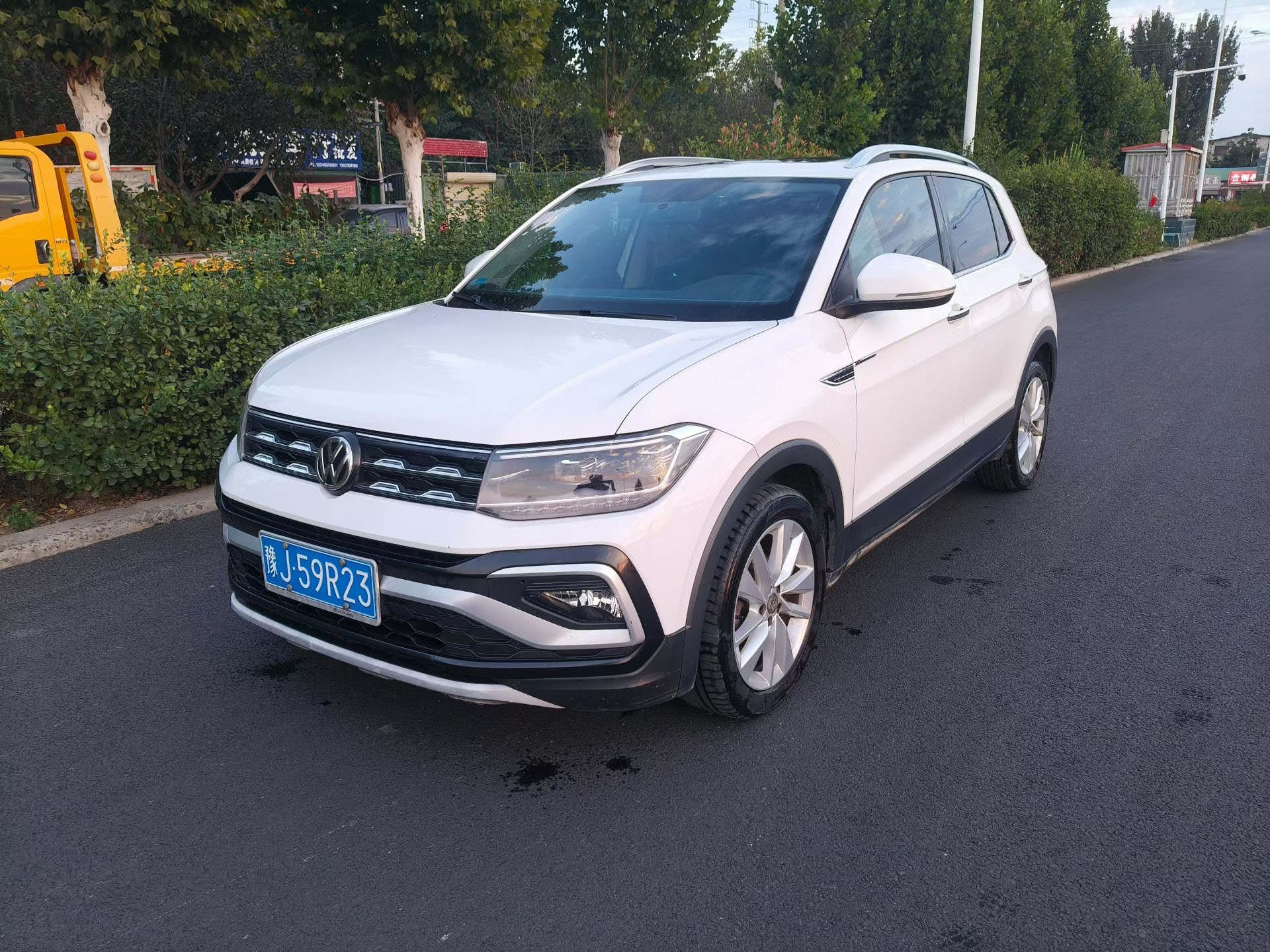 Volkswagen T-Cross 2020 Volkswagen T-Cross 2020 car image
