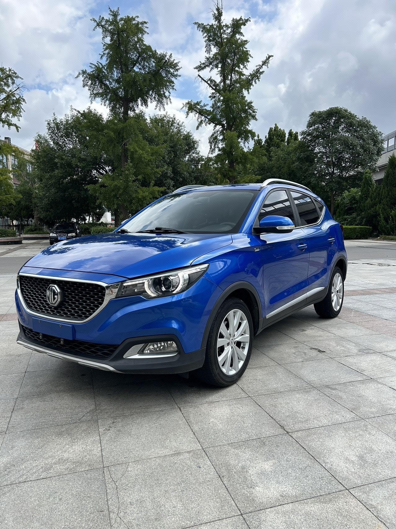 MG ZS 2018 car image 