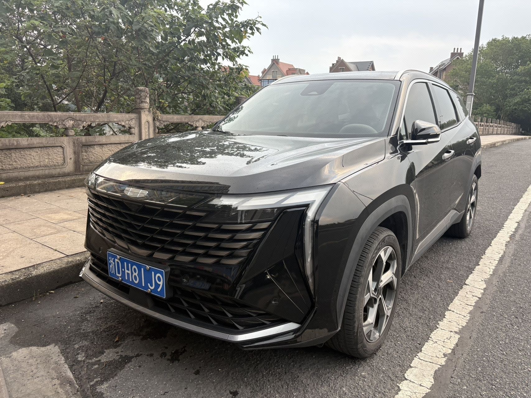 GEELY Boyue L 2023 car image 