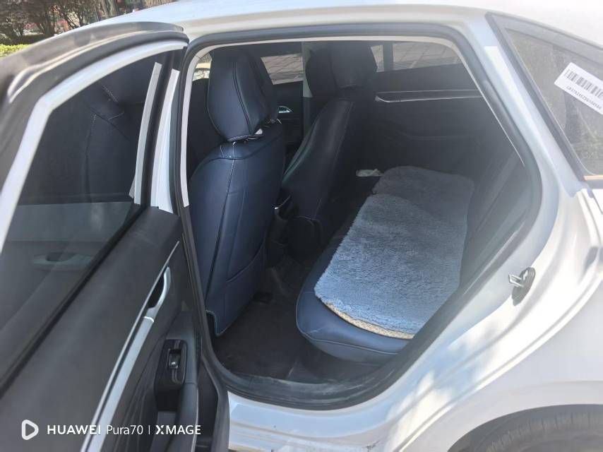 GEELY Emgrand 2025 imagem de carro #3