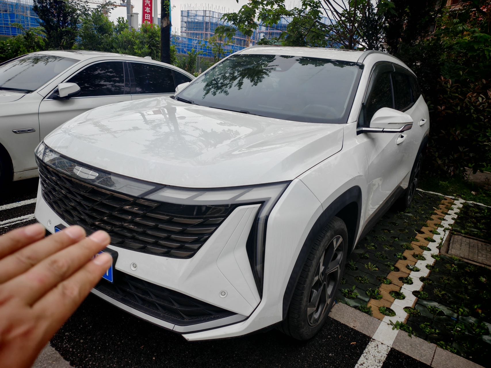 GEELY Boyue L 2023 car image 