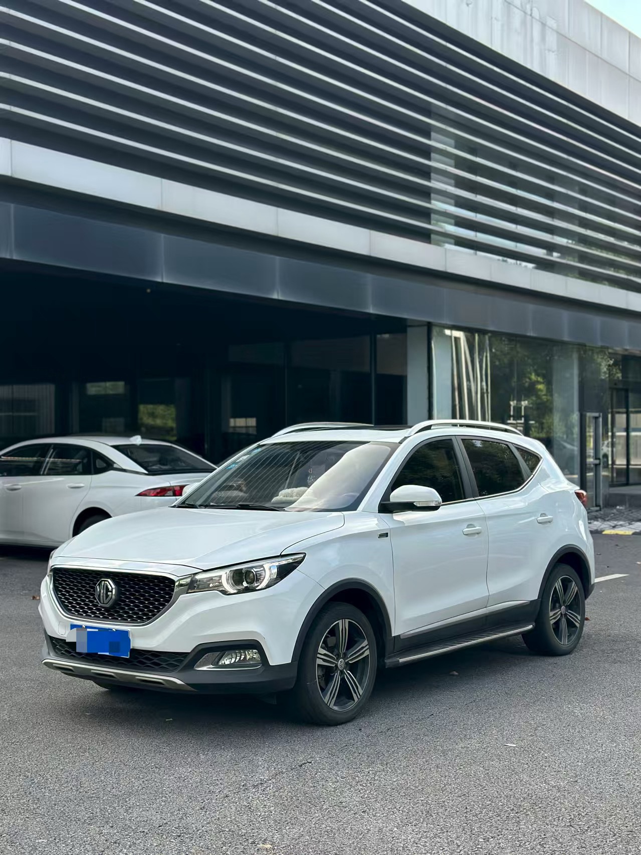 MG ZS 2018 MG ZS 2018 car image