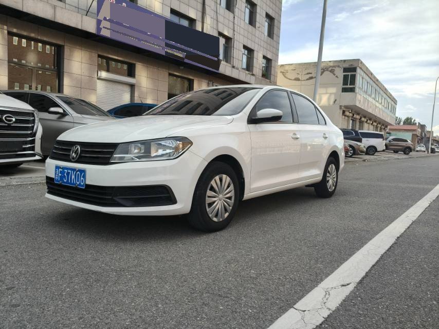 Volkswagen Santana 2023 imagen de coche 