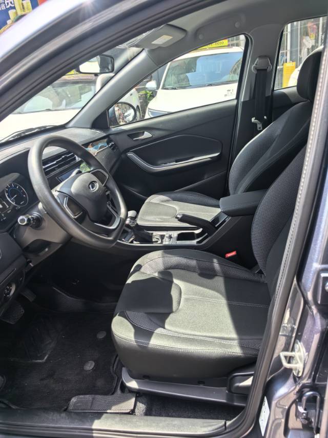 Chery Tiggo 3x 2025 #4 Chery Tiggo 3x 2025 car image #4