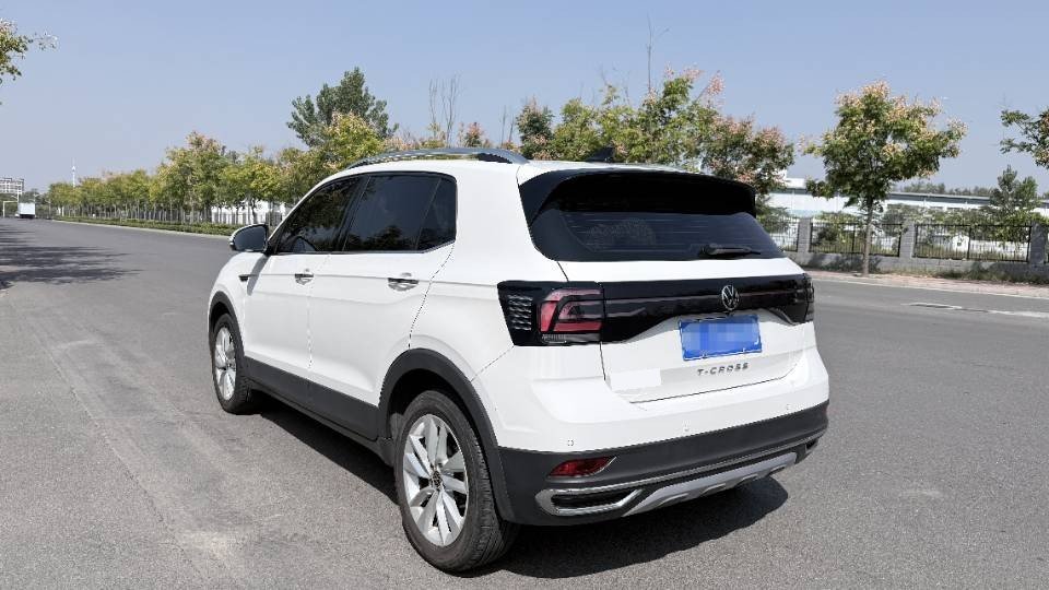 Volkswagen T-Cross 2021 #7 Volkswagen T-Cross 2021 car image #7
