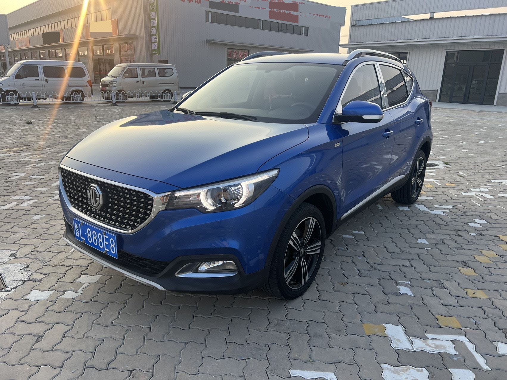 MG ZS 2018 car image 