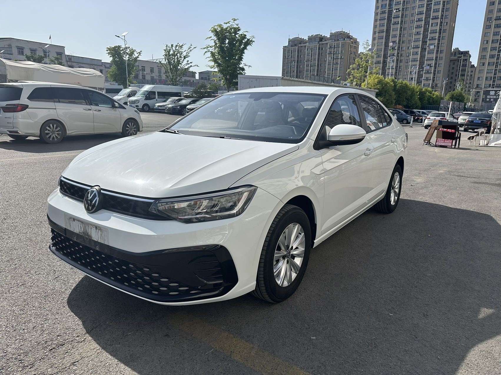 Volkswagen Lavida 2025 car image 