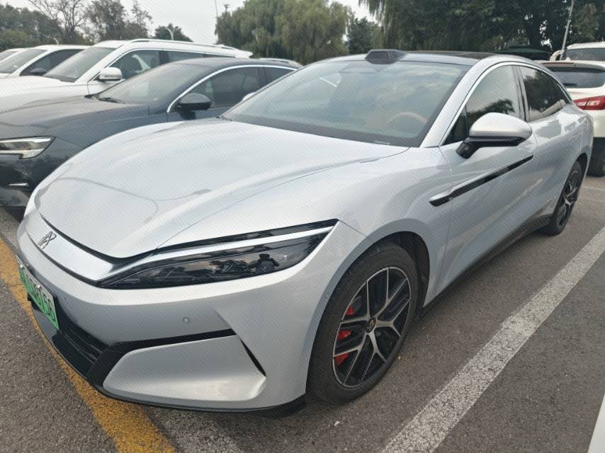 BYD HanL 2025 BYD HanL 2025 car image