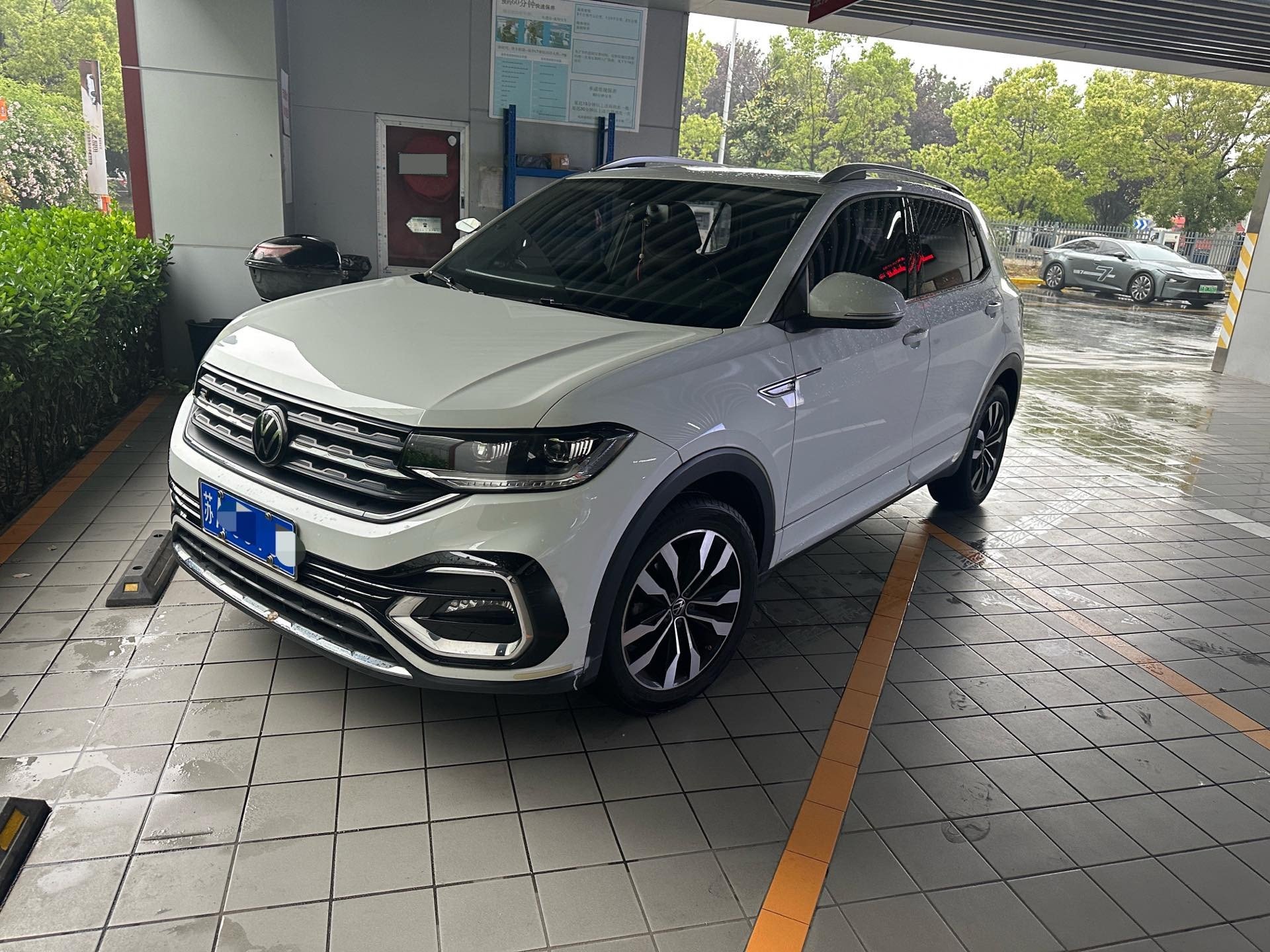 2021 2021 car image