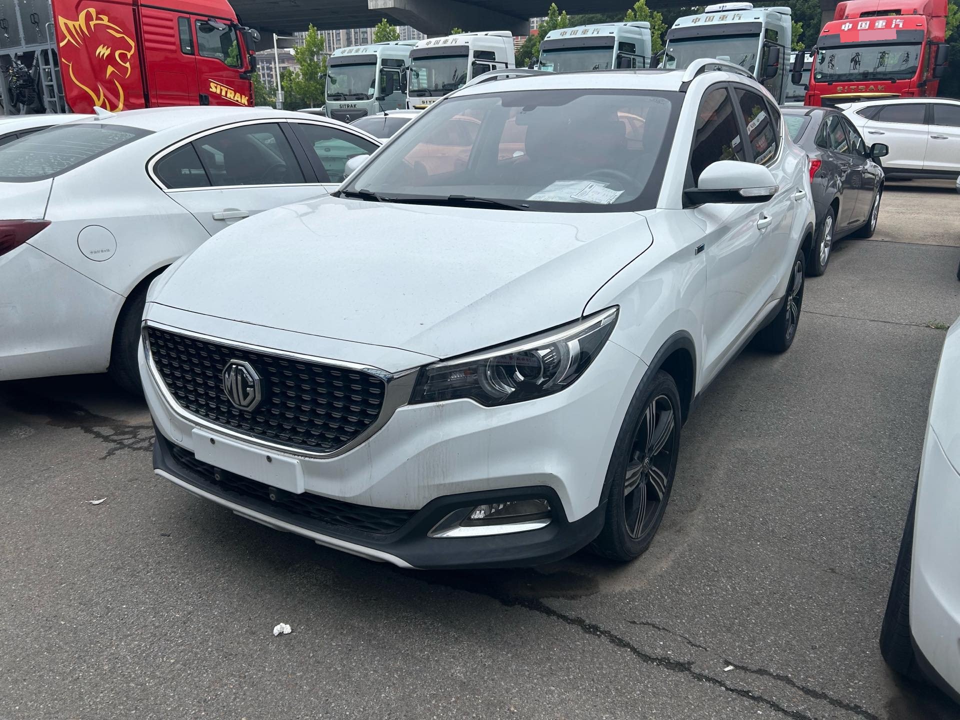 MG ZS 2018 MG ZS 2018 car image