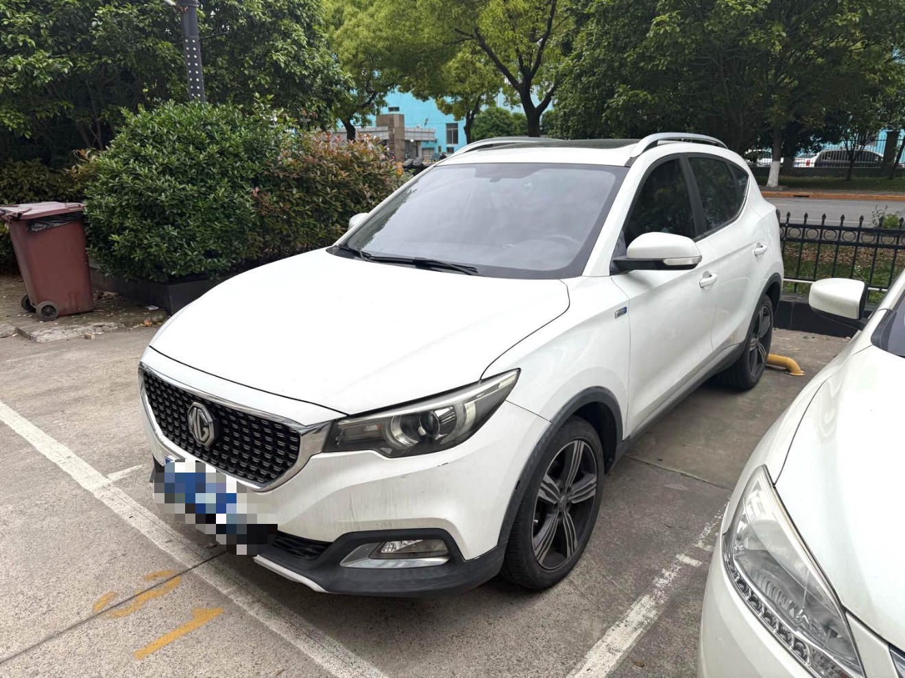 MG ZS 2018 MG ZS 2018 car image