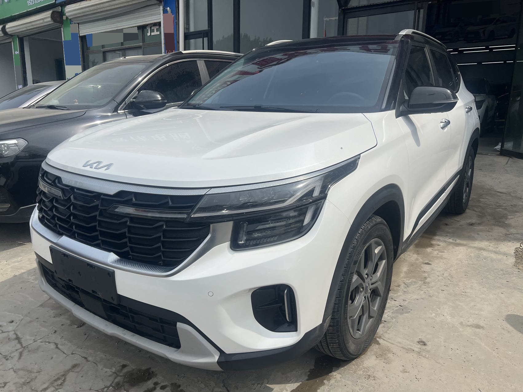 Kia Seltos 2023 Kia Seltos 2023 car image