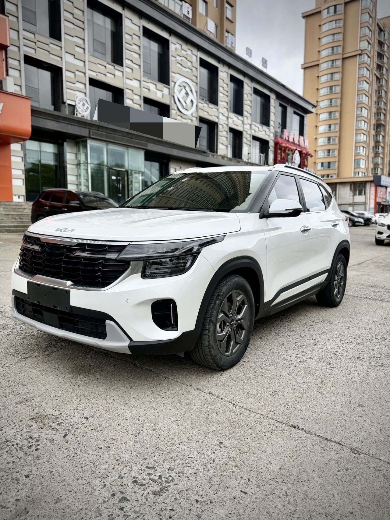 Kia Seltos 2023 Kia Seltos 2023 car image