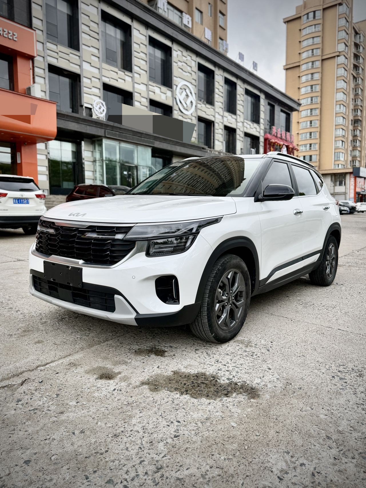Kia Seltos 2023 Kia Seltos 2023 car image