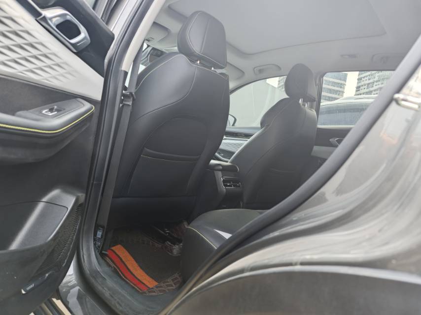 GEELY Coolray 2023 imagen de coche #4