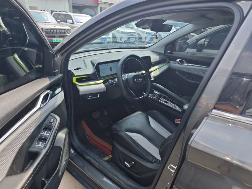 GEELY Coolray 2023 imagen de coche #6