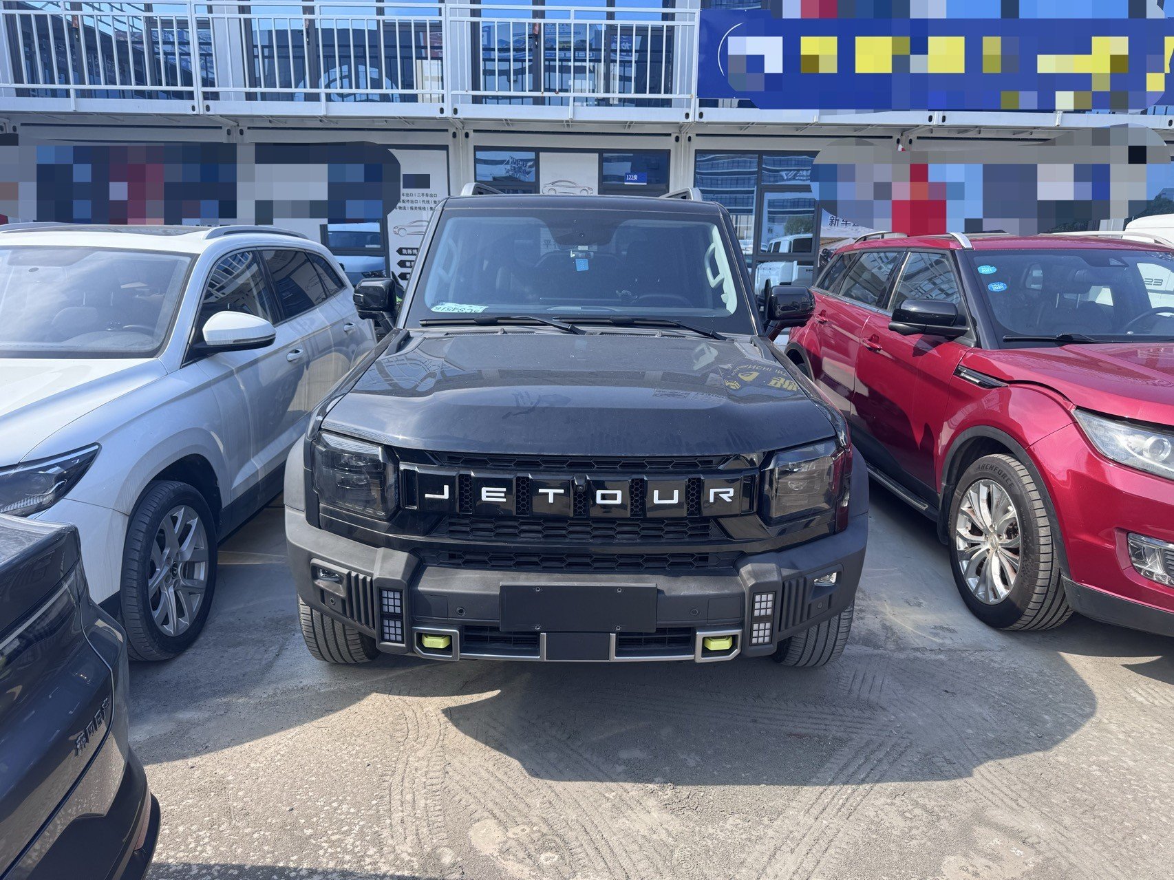 Jetour Traveller 2023 car image #2
