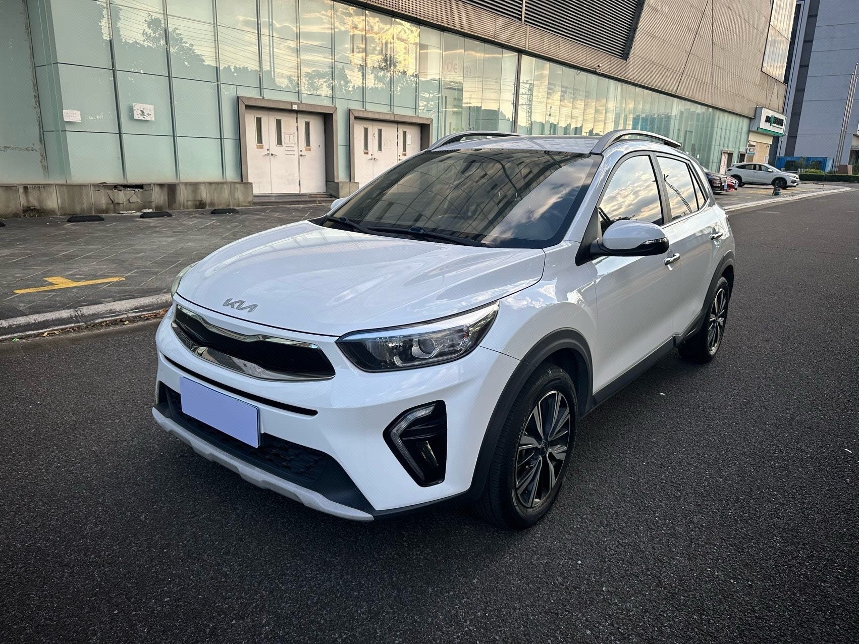 Kia KX1 2021 Kia KX1 2021 immagine di auto