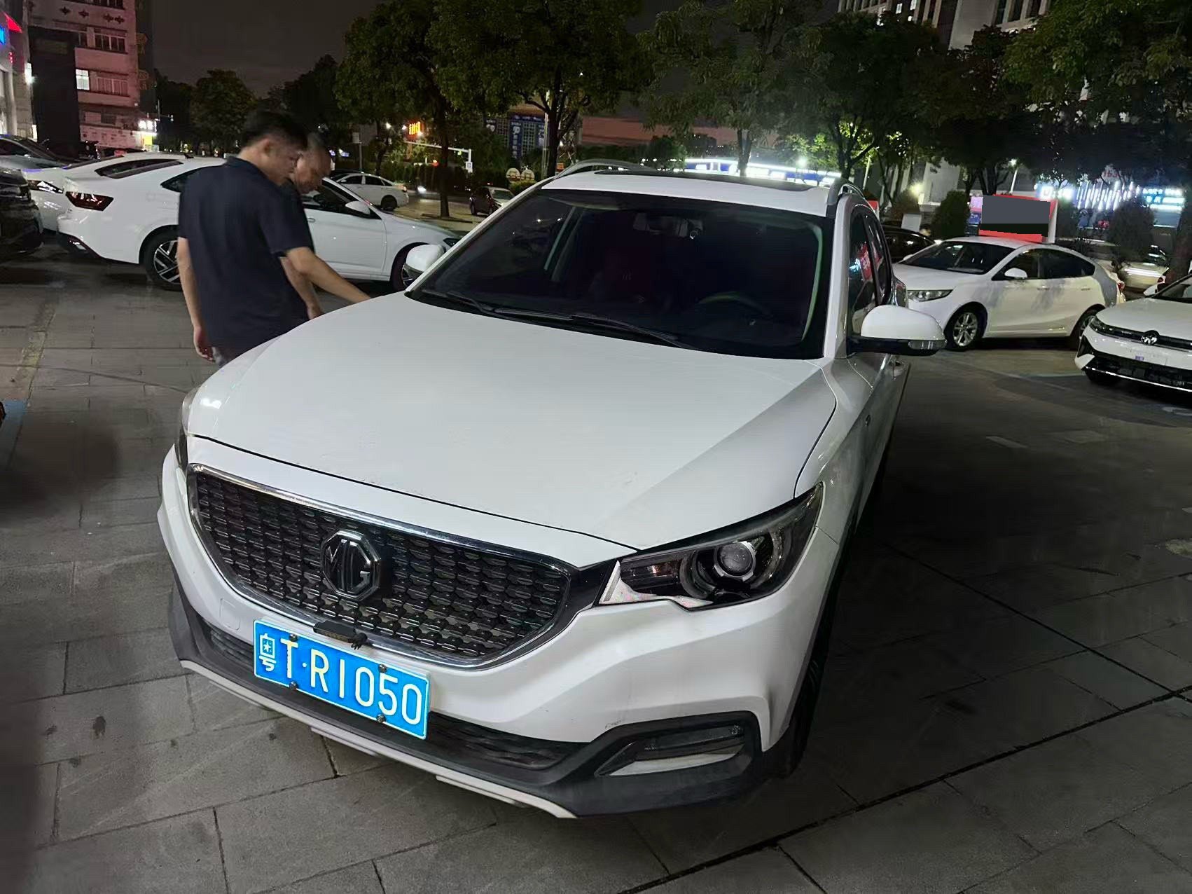MG ZS 2018 MG ZS 2018 car image