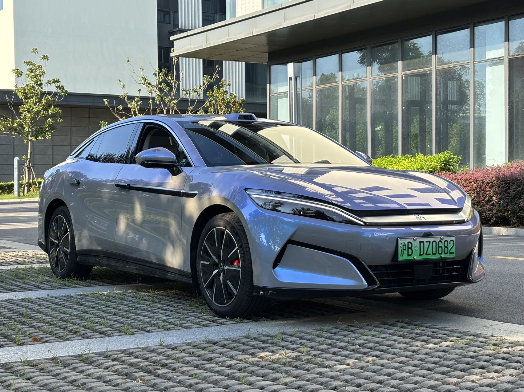 BYD HanL 2025 imagem de carro #3