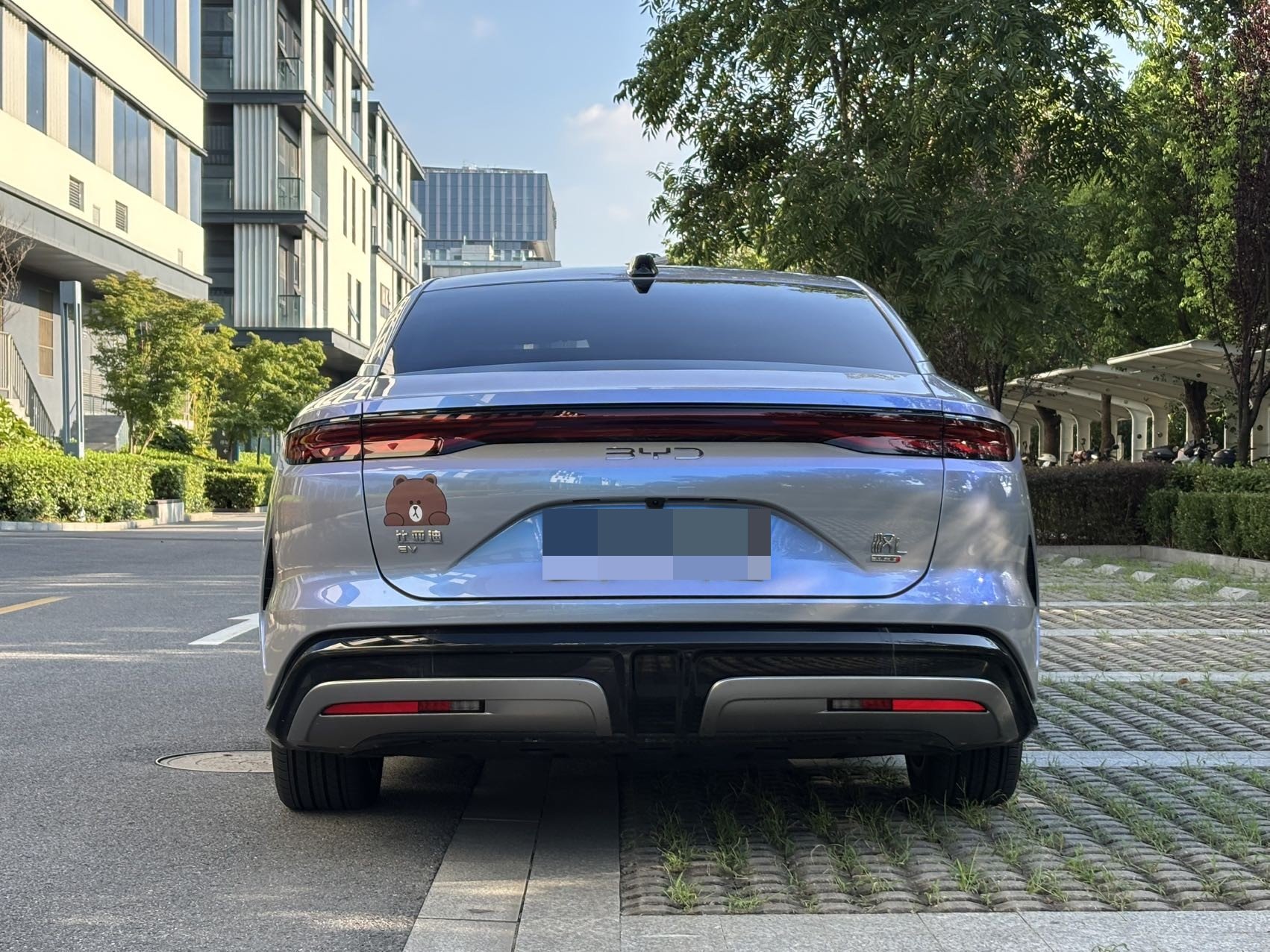 BYD HanL 2025 imagem de carro #5