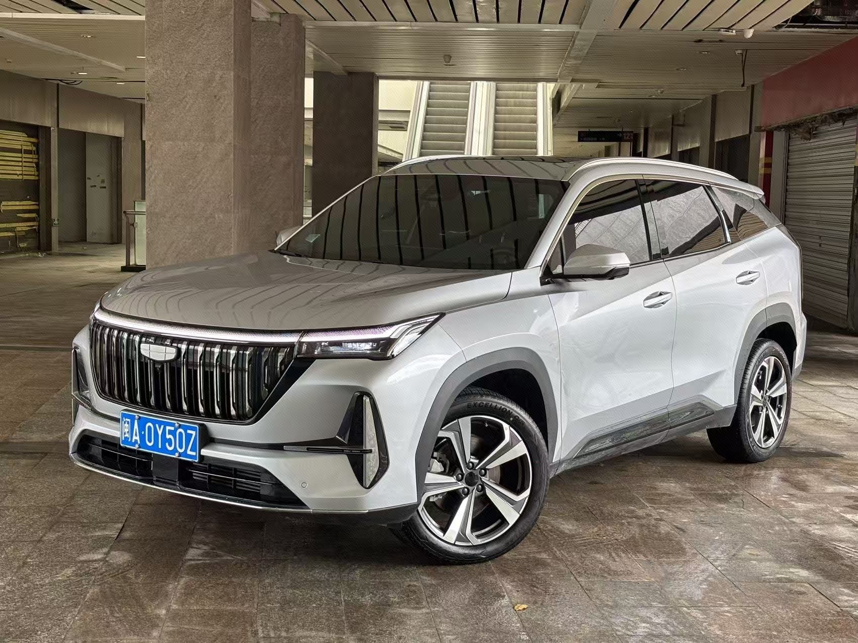 GEELY Boyue L 2025 car image 