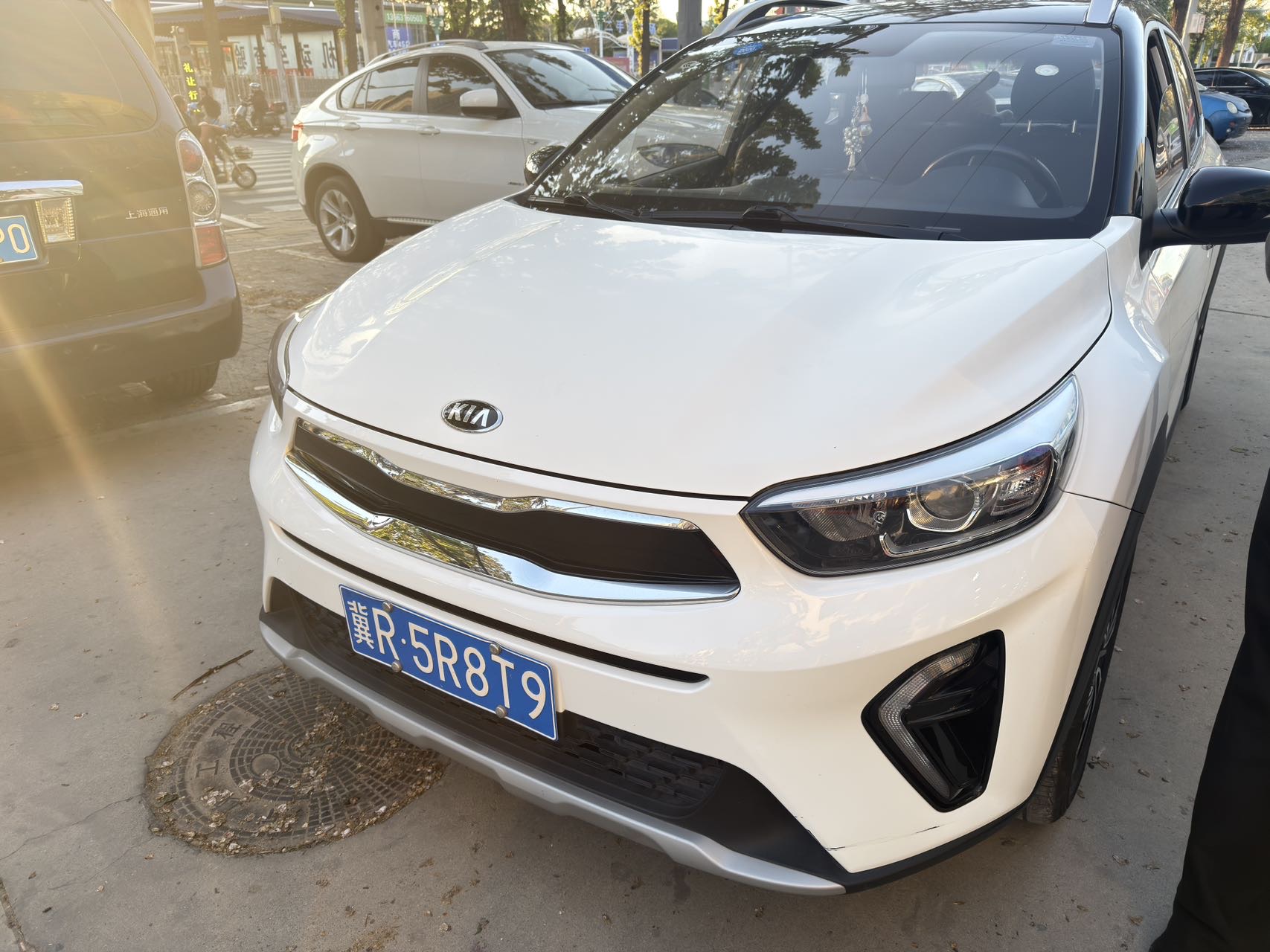Kia KX1 2019 car image 