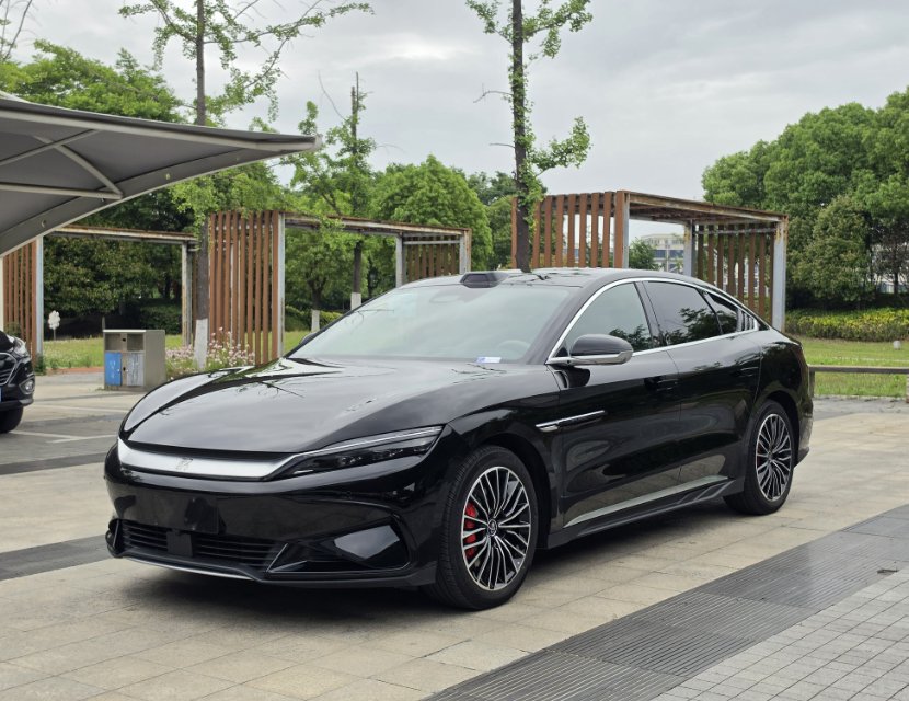 BYD Han 2025 car image 
