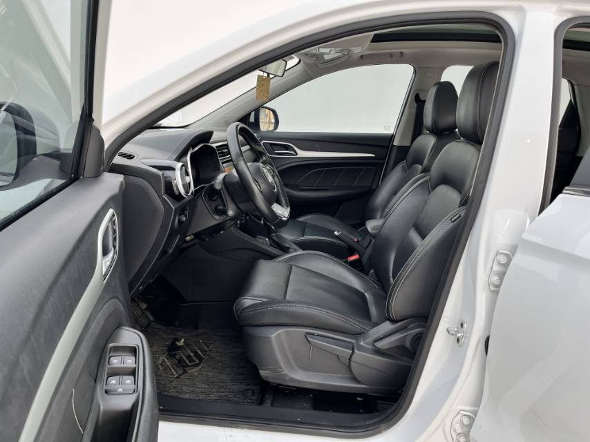 MG ZS 2017 car image #7