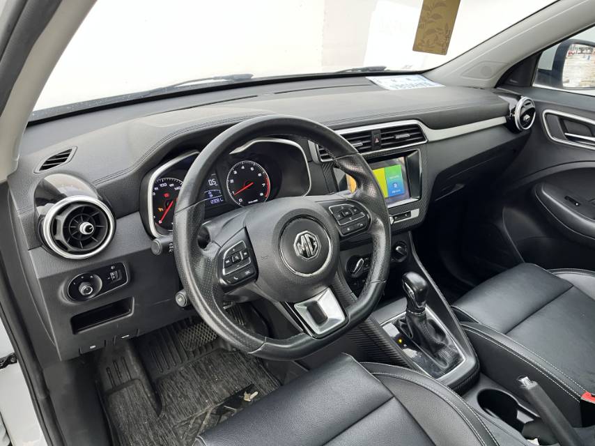 MG ZS 2017 car image #14