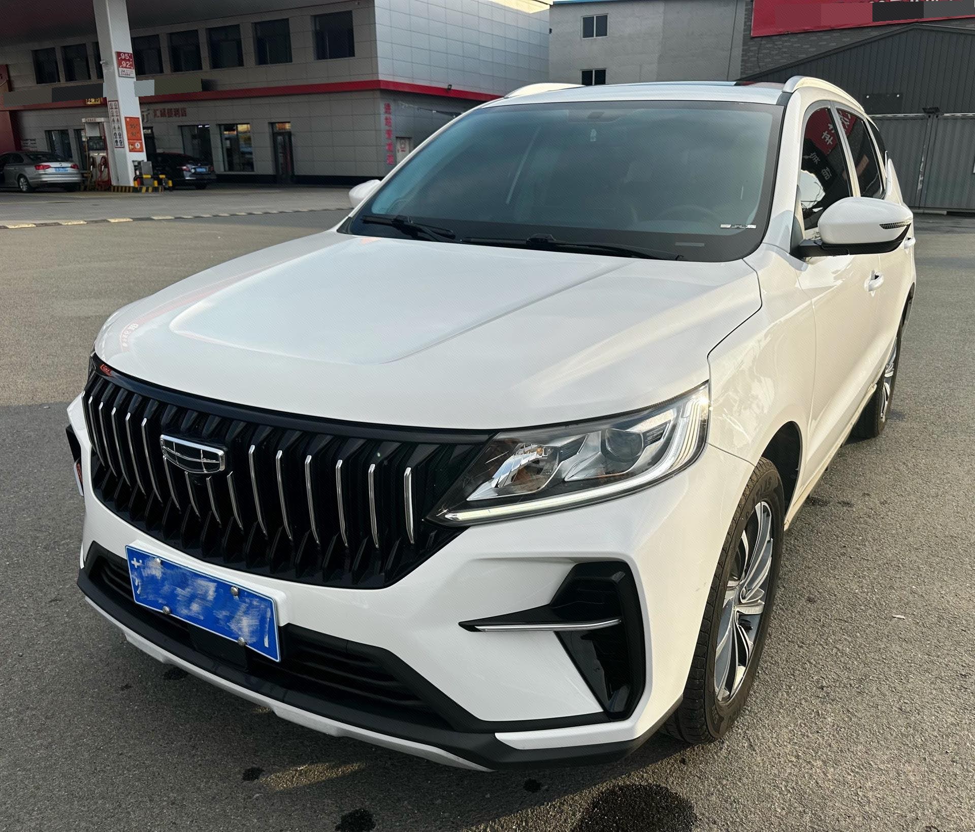 GEELY Vision X6 2023 GEELY Vision X6 2023 immagine di auto