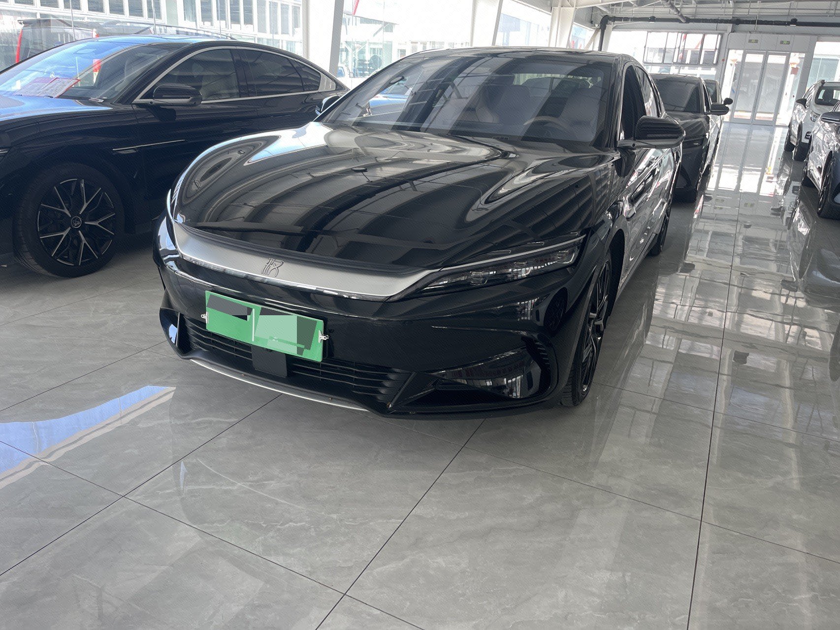 BYD Han 2024 car image 