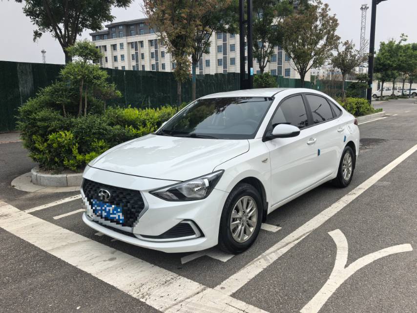Hyundai Elantra HD 2023 car image 