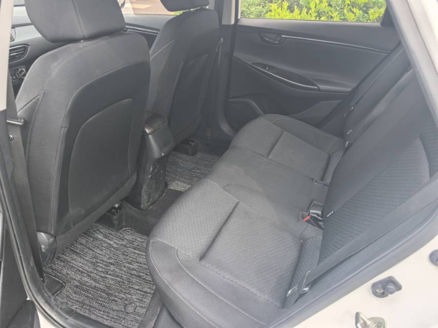 Hyundai Elantra HD 2023 car image #7