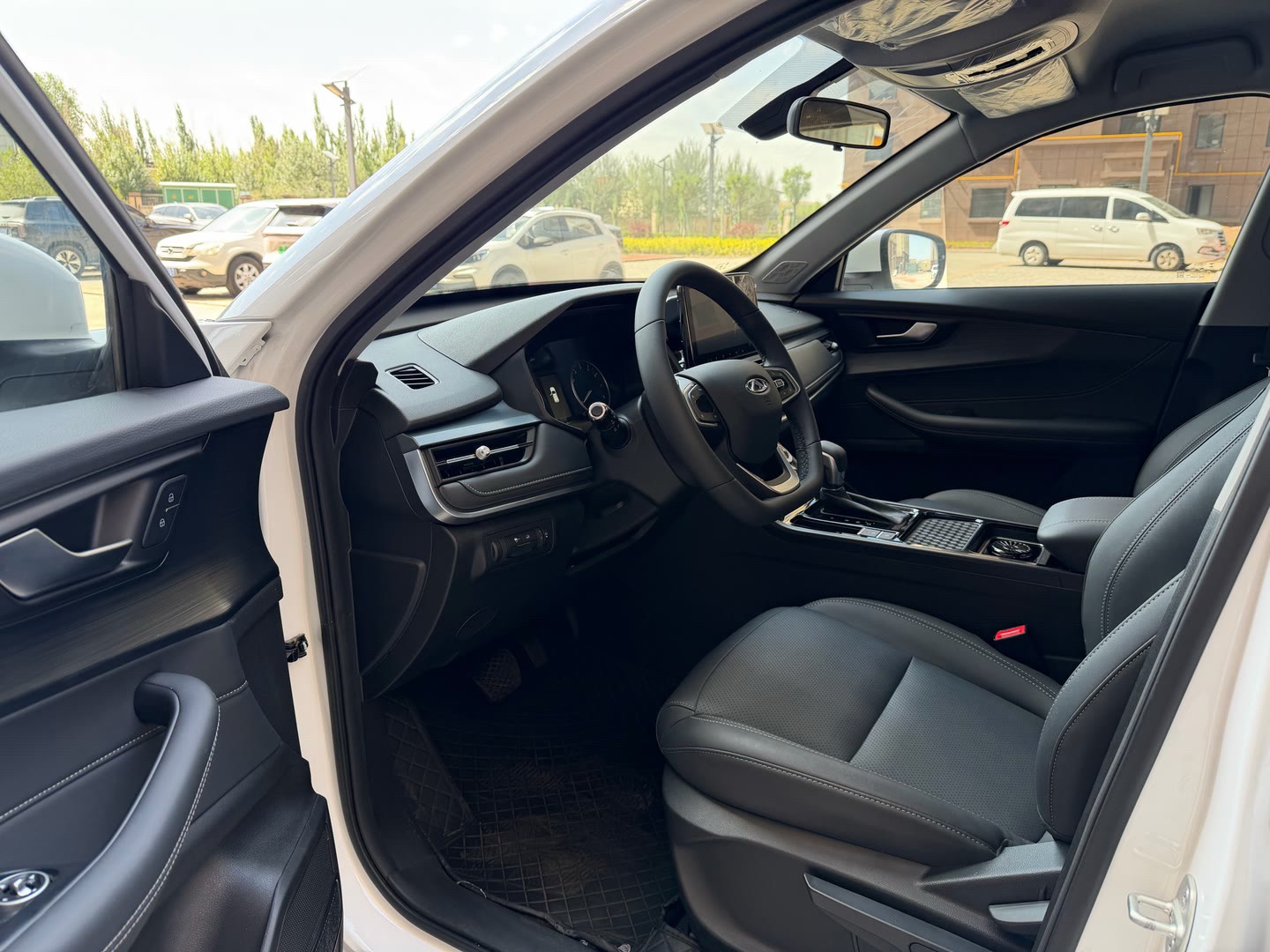 Chery Tiggo 5x 2025 #4 Chery Tiggo 5x 2025 car image #4