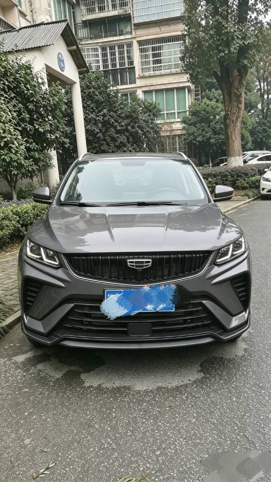 GEELY Coolray 2024 car image #3