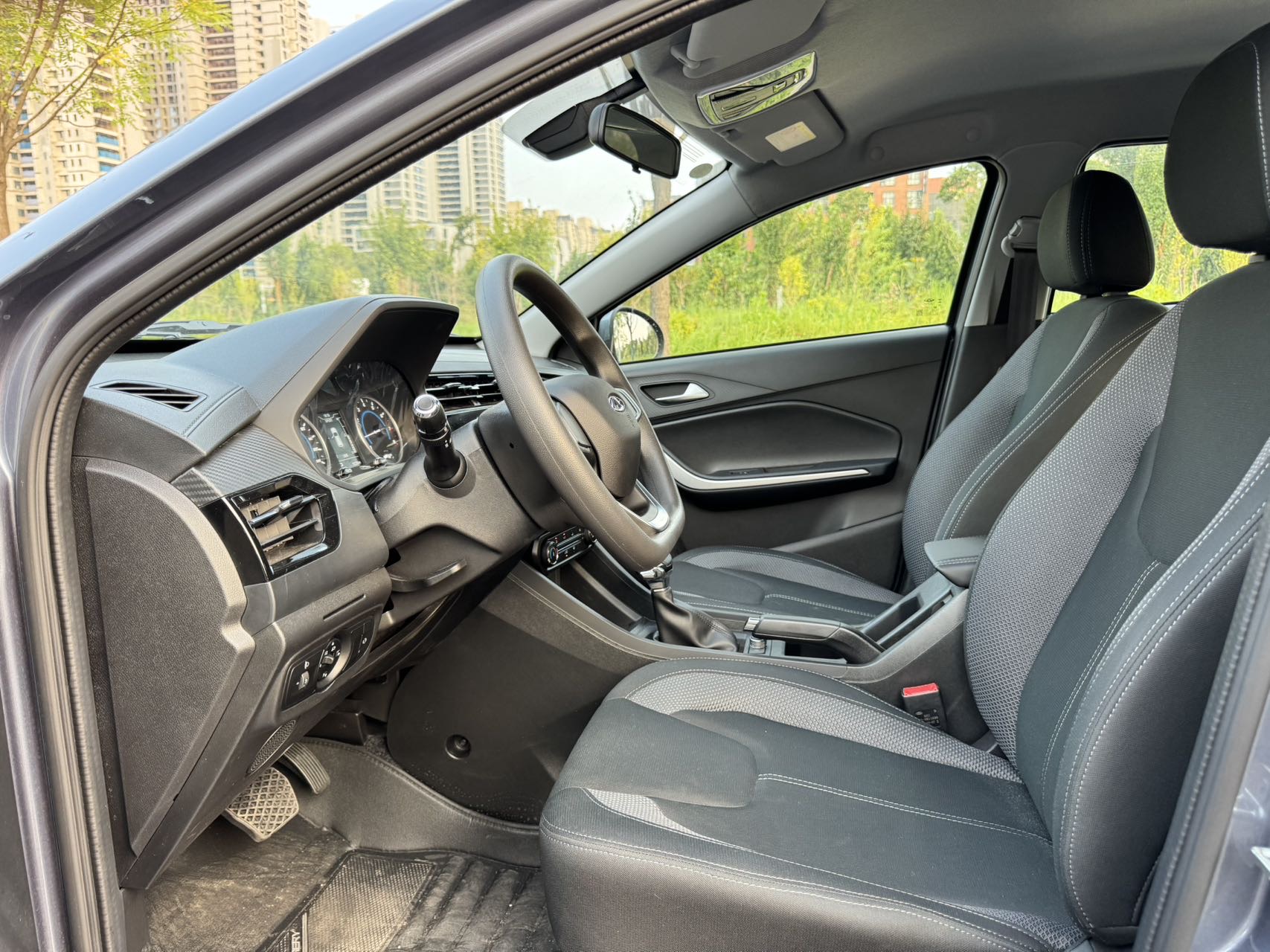 Chery Tiggo 3x 2026 #4 Chery Tiggo 3x 2026 car image #4