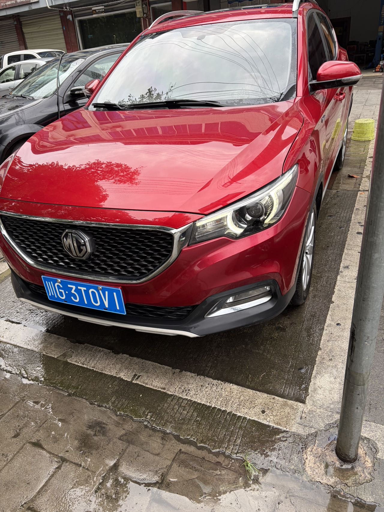 MG ZS 2017 MG ZS 2017 car image