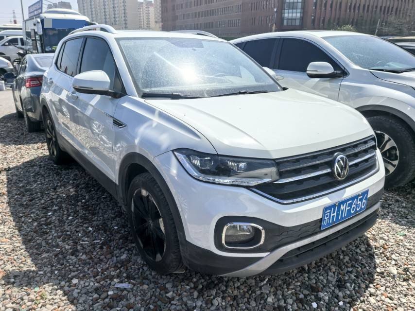 Volkswagen Tacqua 2021 car image #2