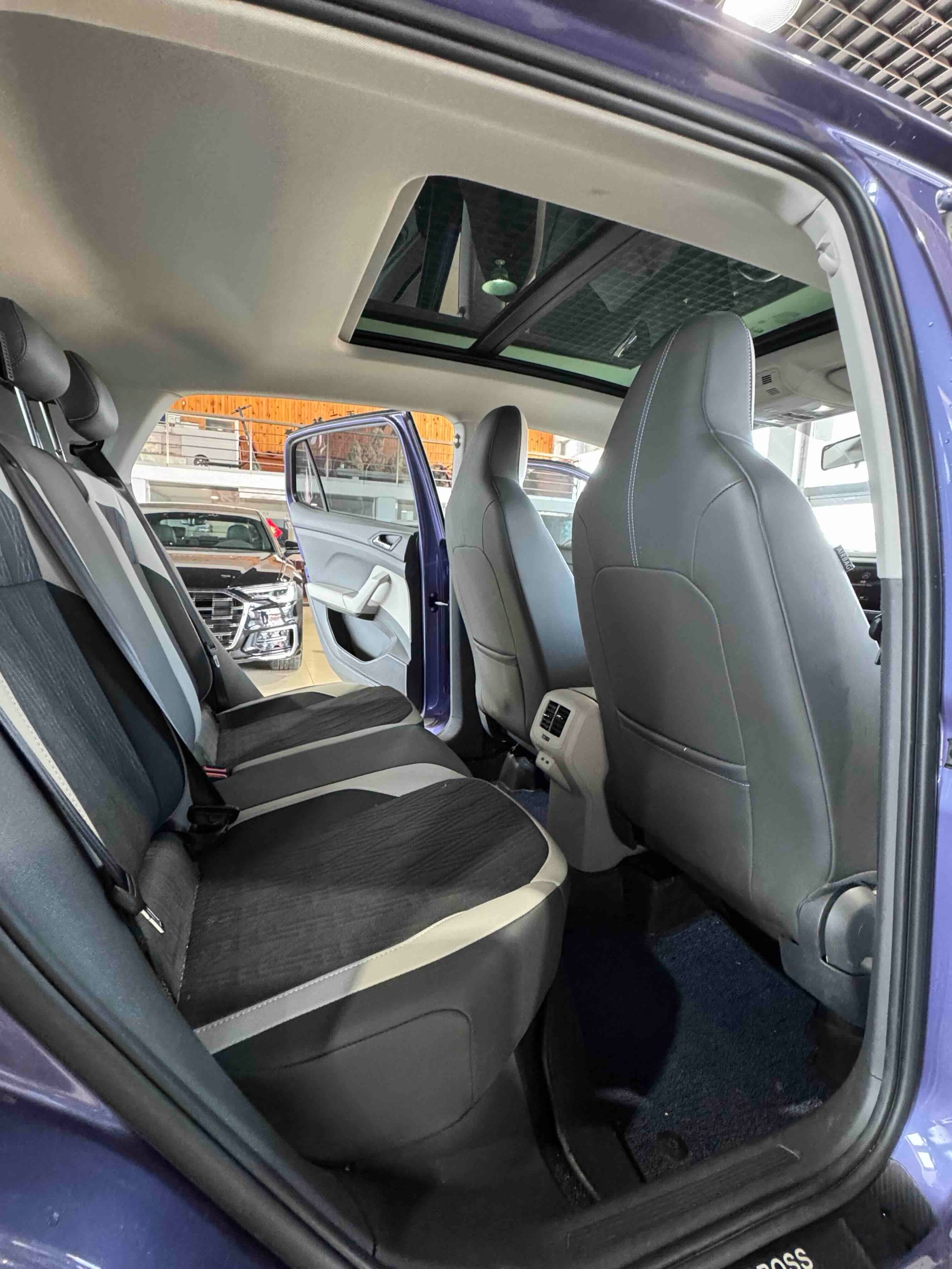 Volkswagen T-Cross 2021 #9 Volkswagen T-Cross 2021 صورة سيارة #9