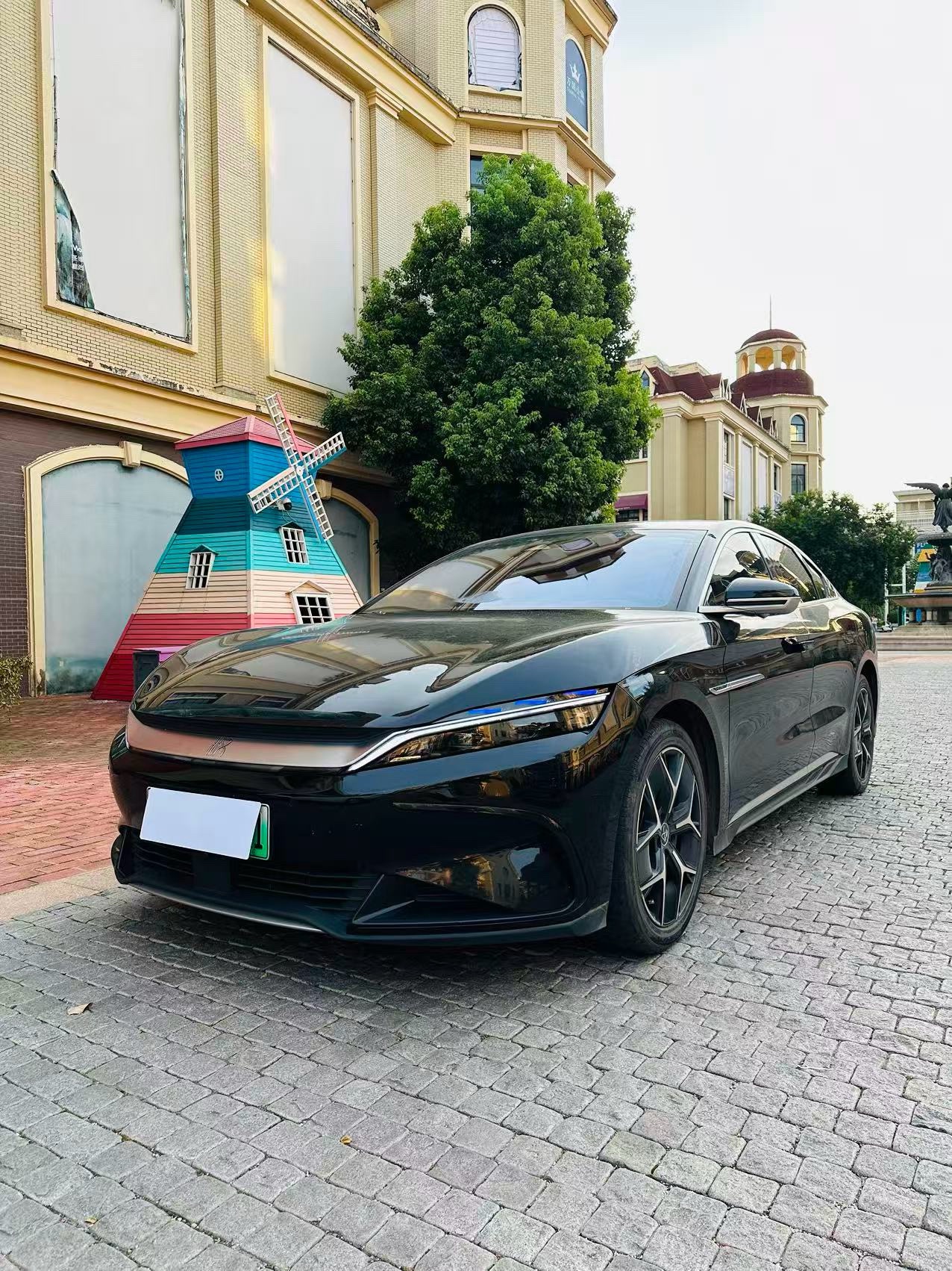 BYD Han 2024 BYD Han 2024 car image