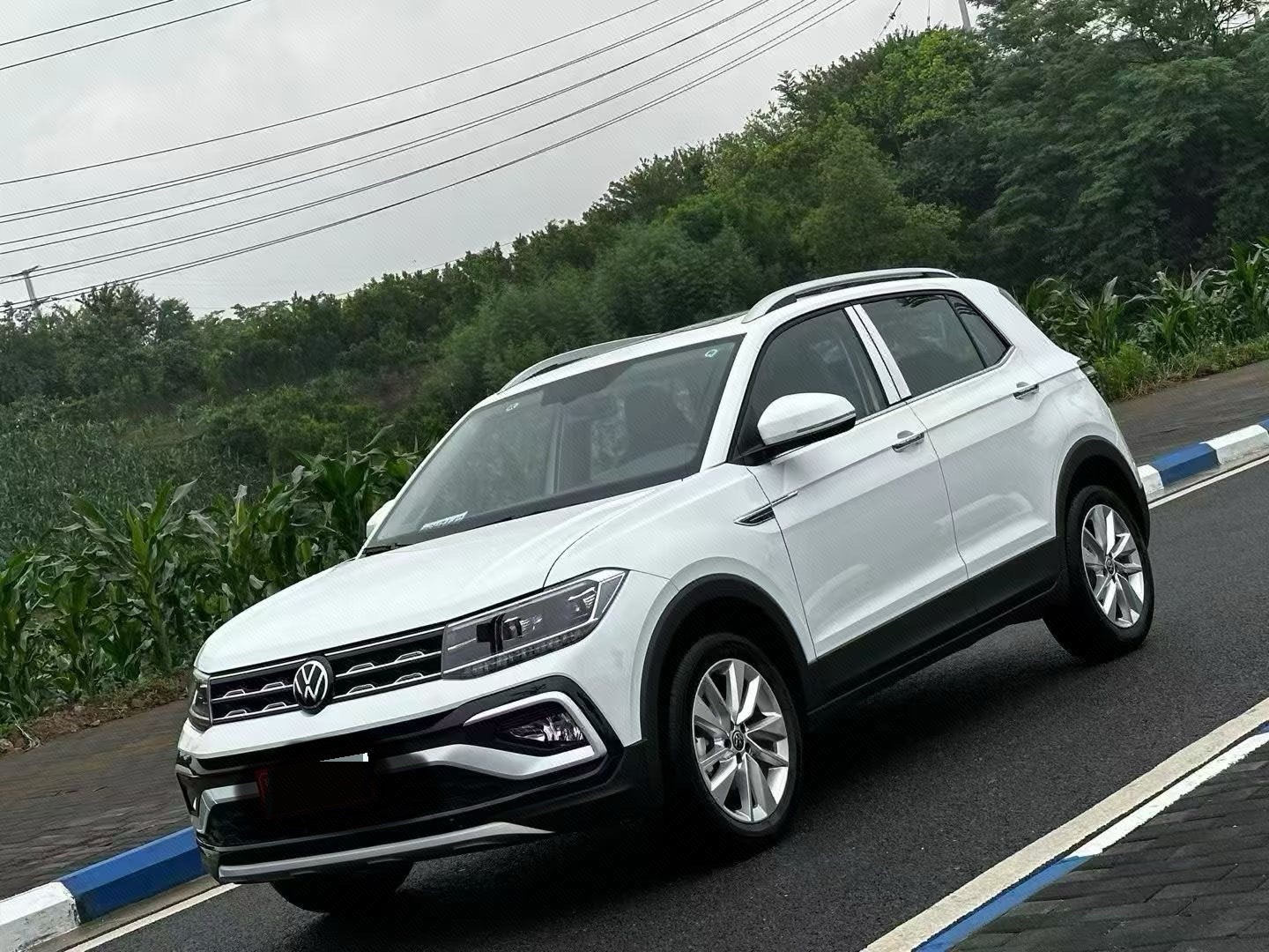 Volkswagen T-Cross 2023 Volkswagen T-Cross 2023 car image