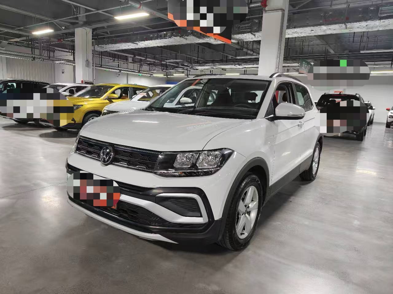 Volkswagen T-Cross 2025 汽车图片 