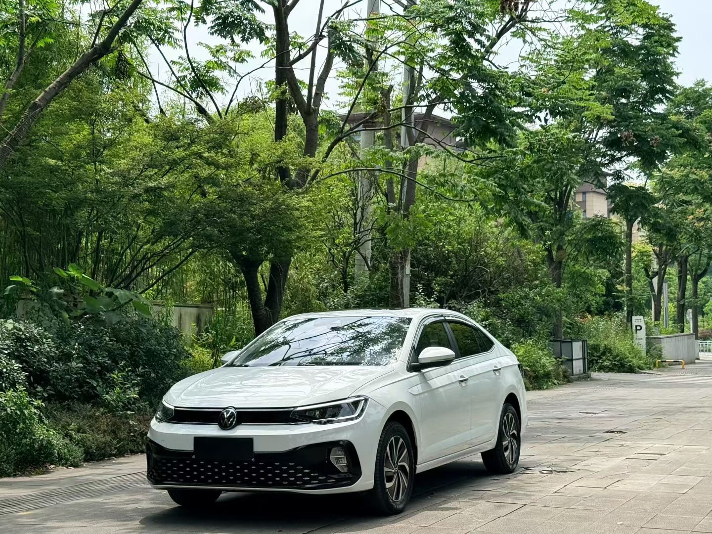 Volkswagen Lavida 2023 car image 