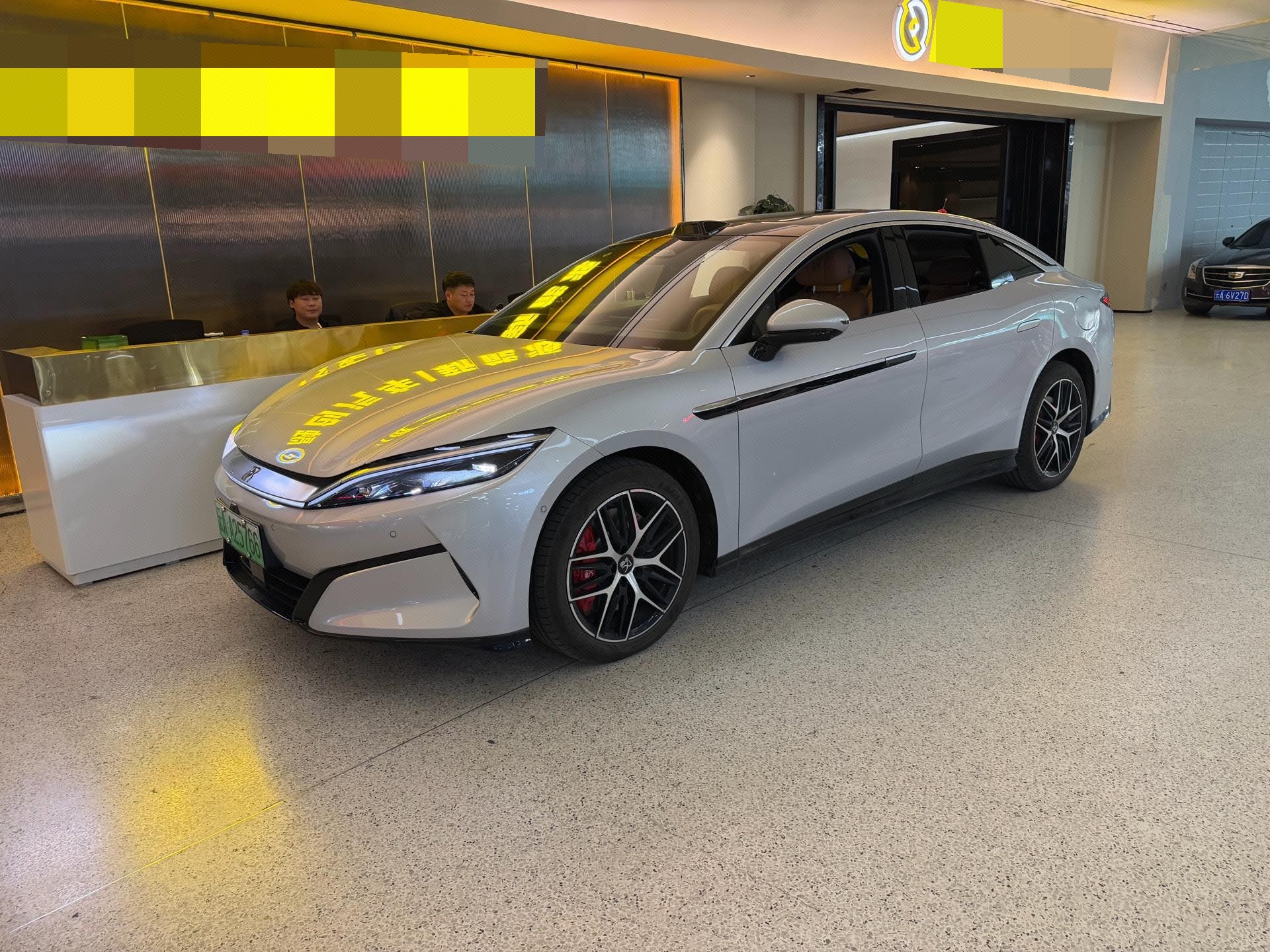 BYD HanL 2025 BYD HanL 2025 car image